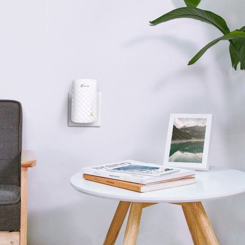 TP-LINK TL-RE200 Uniwersalny wzmacniacz sieci bezprzewodowej AC-750 Dual Band TP-LINK TL-RE200 Uniwersalny wzmacniacz sieci bezprzewodowej AC-750 Dual Band