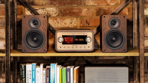 Wieża lampowa Kruger&Matz KM1961 (CD, USB, Bluetooth + NFC, radio cyfrowe DAB+, FM) Wieża lampowa Kruger&Matz KM1961 (CD, USB, Bluetooth + NFC, radio cyfrowe DAB+, FM)
